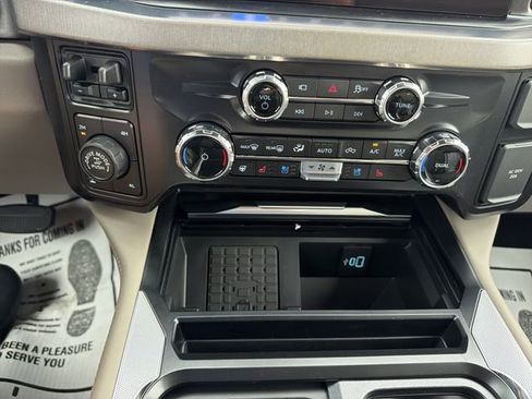 New 2026 Ford F250 Platinum w/ Platinum Plus Package AWD/4WD image 24