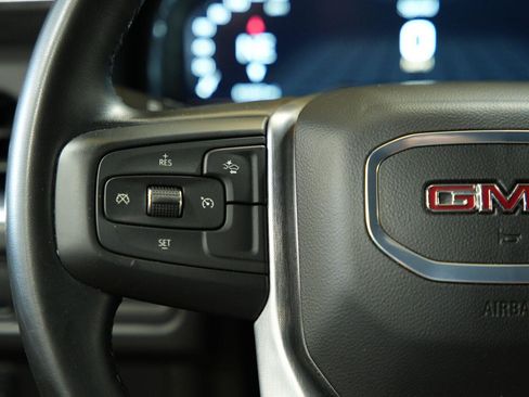 Certified 2024 GMC Yukon SLT AWD/4WD image 45