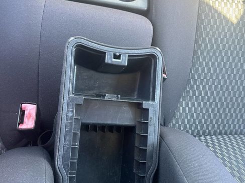 Used 2011 Chevrolet Colorado W/T image 29