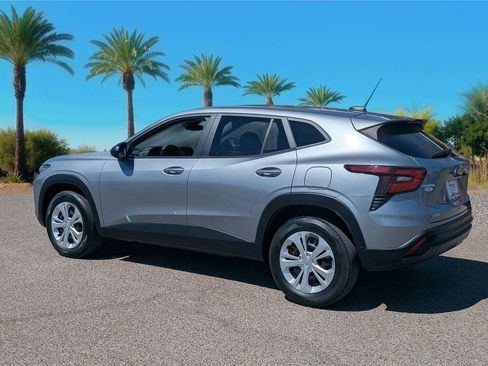 Used 2024 Chevrolet Trax LS w/ Driver Confidence Package image 3