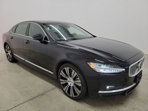 Certified 2023 Volvo S90 B6 Ultimate image 4