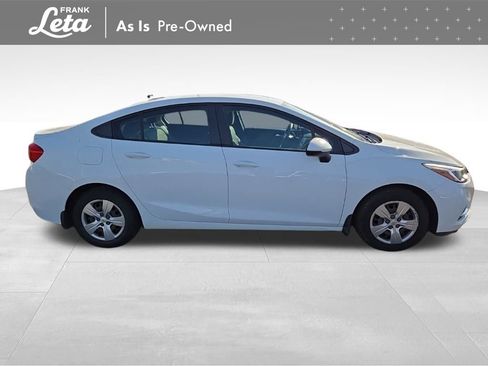 Used 2017 Chevrolet Cruze LS image 13