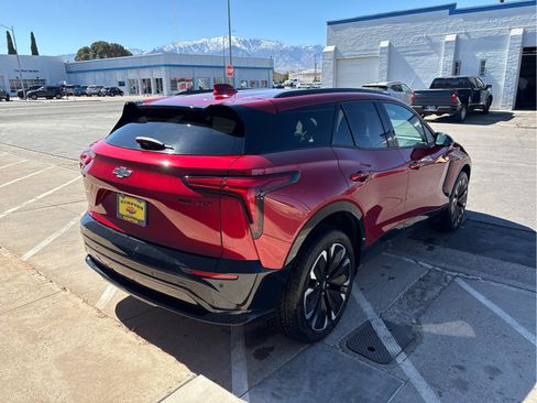 Used 2025 Chevrolet Blazer EV RS image 6