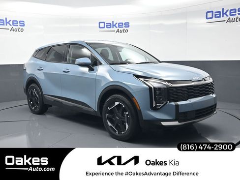 Certified 2026 Kia Sportage S AWD/4WD image 1