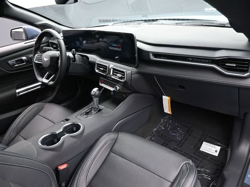 New 2025 Ford Mustang Premium image 30