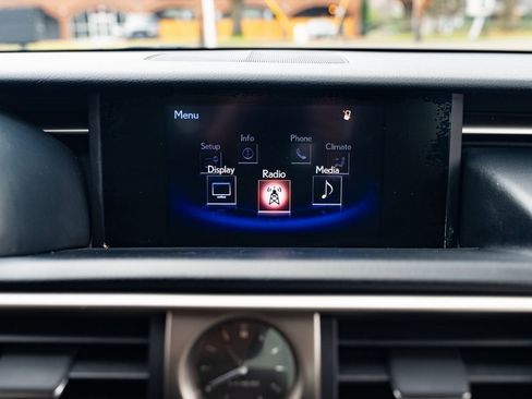 Used 2014 Lexus IS 250 image 14