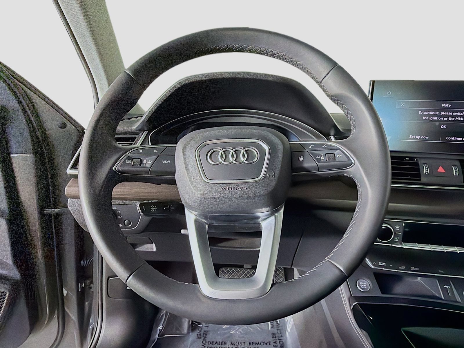 Used 2023 Audi Q5 e Premium Plus w/ Premium Plus Package AWD/4WD image 11