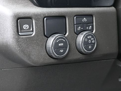 Used 2023 Chevrolet Silverado 1500 RST image 15