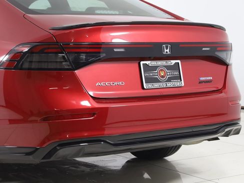 Used 2025 Honda Accord Sport image 25