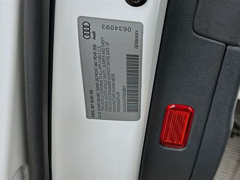 Used 2022 Audi A4 2.0T Premium Plus AWD/4WD image 12