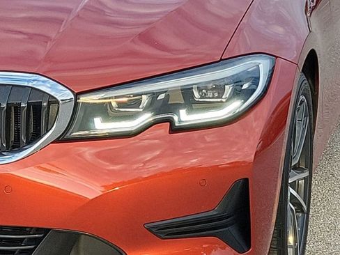 Used 2021 BMW 330i Sedan w/ Driving Assistance Package image 16