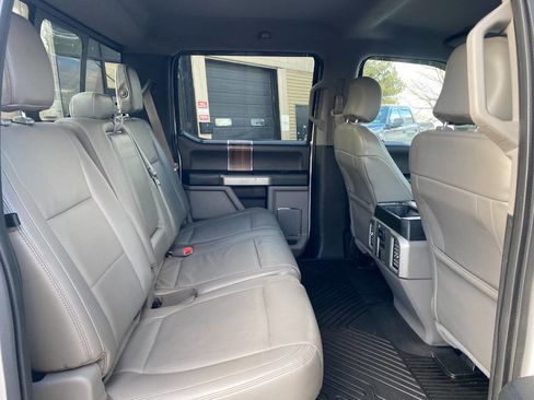 Used 2015 Ford F150 Lariat w/ Equipment Group 502A Luxury image 29