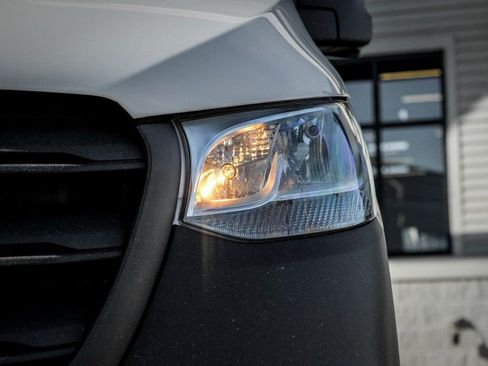 Used 2026 Mercedes-Benz Sprinter 2500 image 6