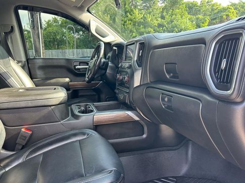 Used 2020 Chevrolet Silverado 1500 RST AWD/4WD image 8
