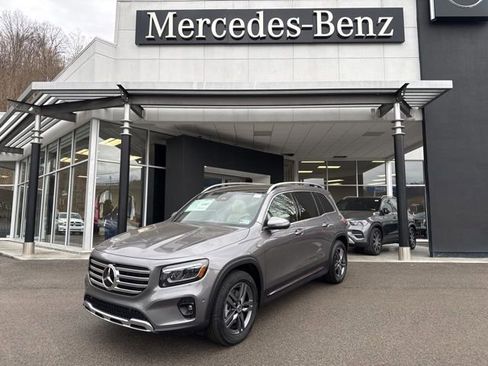 New 2026 Mercedes-Benz GLB 250 4MATIC image 1