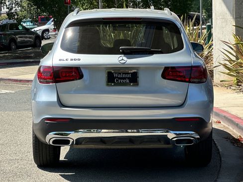 Used 2021 Mercedes-Benz GLC 300 image 10