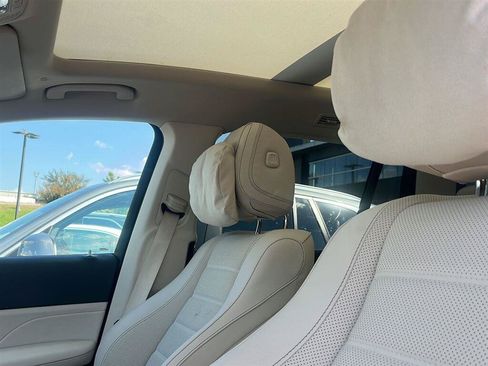 Used 2025 Mercedes-Benz GLS 450 4MATIC image 8