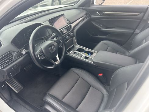 Used 2022 Honda Accord Sport image 12