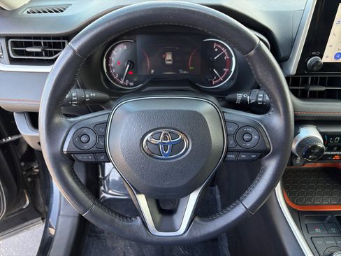 Used 2024 Toyota RAV4 Adventure AWD/4WD image 12