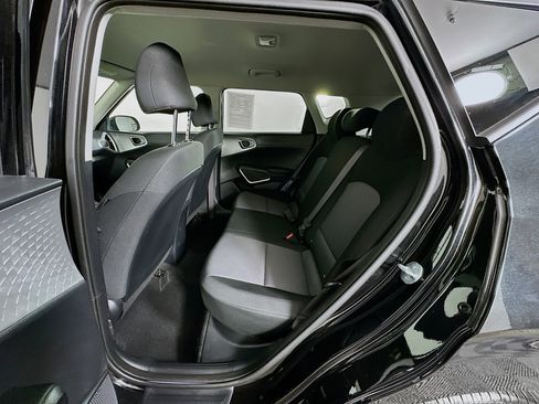 Used 2025 Kia Soul LX w/ LX Technology Package image 26
