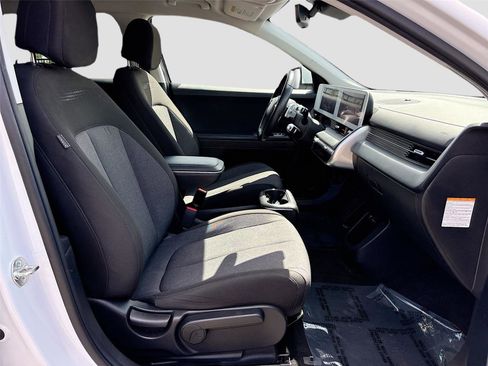 Used 2024 Hyundai Ioniq 5 SEL RWD image 26