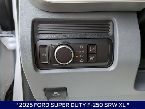 New 2025 Ford F250 XL w/ 360-Degree Camera Package image 16