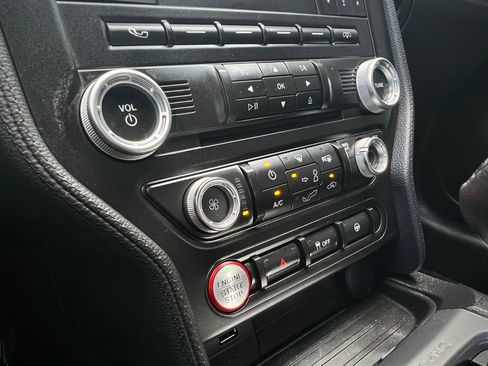 Used 2018 Ford Mustang GT image 43