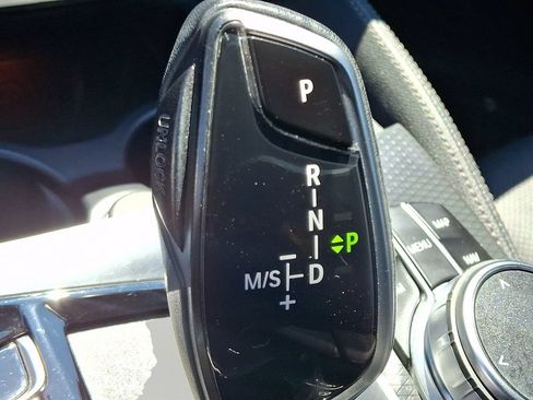 Used 2023 BMW 540i w/ M Sport Package RWD image 16
