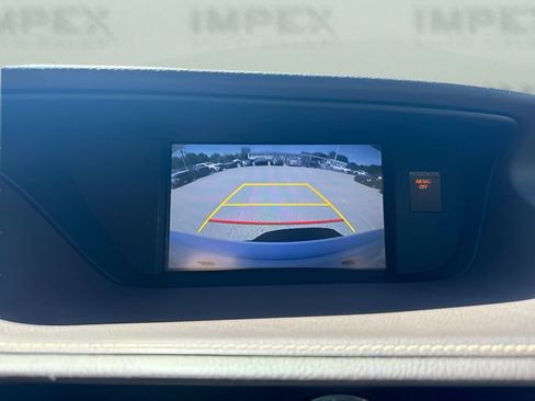 Used 2016 Lexus ES 350 w/ Luxury Package w/Wood Trim FWD image 21