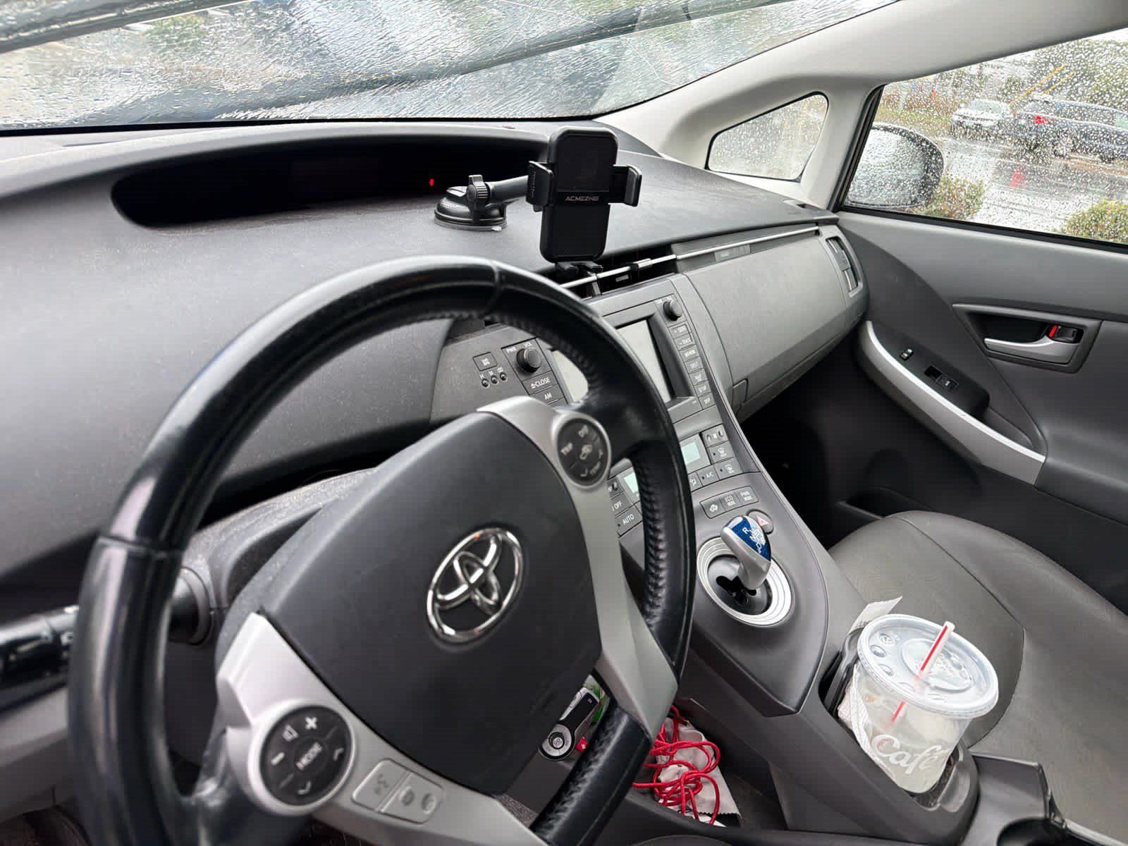 Used 2011 Toyota Prius Four w/ Navigation Pkg FWD image 9