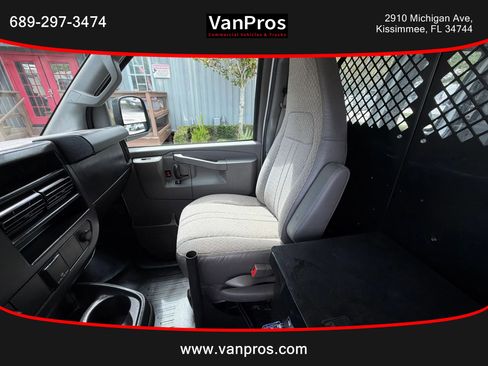 Used 2016 Chevrolet Express 2500 w/ Cold Climate Package RWD image 11