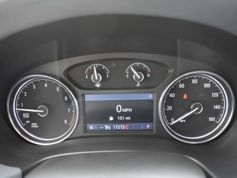 Used 2024 Buick Enclave Essence w/ Sport Touring Edition image 23