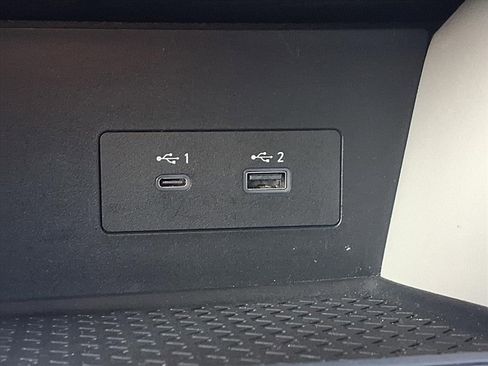 Used 2022 Nissan Pathfinder SV image 9