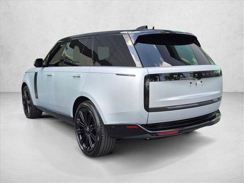 Certified 2025 Land Rover Range Rover SE AWD/4WD image 8