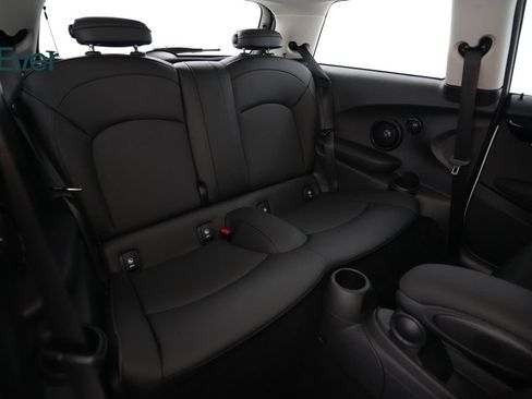 Used 2024 MINI Cooper SE FWD image 5