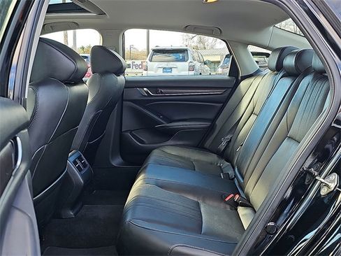 Used 2020 Honda Accord EX-L image 10