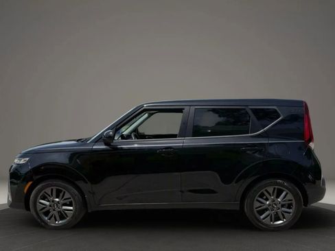 Used 2021 Kia Soul S image 4