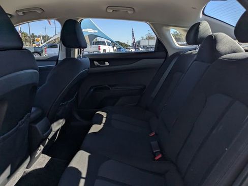 Used 2023 Kia K5 LXS image 13