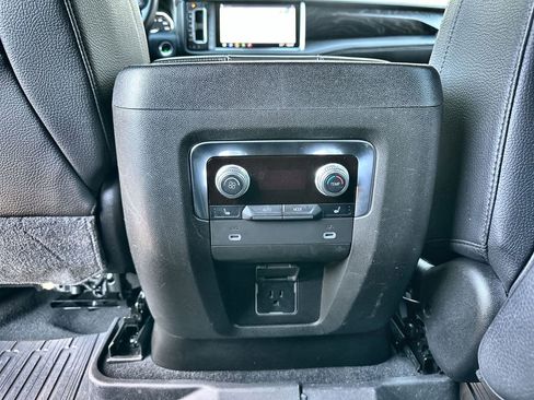 Certified 2021 GMC Yukon Denali image 22