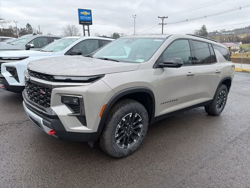 New 2026 Chevrolet Traverse Z71 image 3