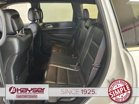 Certified 2022 Jeep Grand Cherokee Limited AWD/4WD image 35
