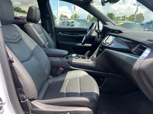 Used 2024 Cadillac XT6 Premium Luxury w/ LPO, Floor Liner Package AWD/4WD image 13