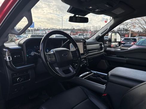 Used 2023 Ford F350 Lariat w/ Chrome Package image 14