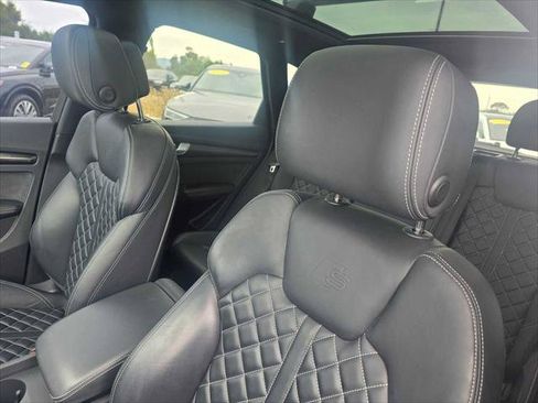 Used 2023 Audi SQ5 Premium Plus w/ Premium Plus Package AWD/4WD image 26