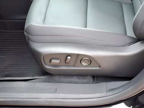 New 2026 GMC Terrain AT4 w/ Technology Package II image 22