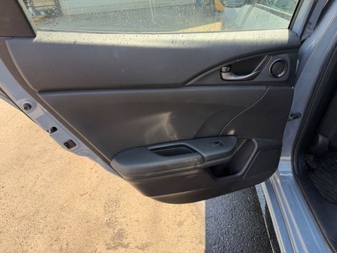 Used 2021 Honda Civic Sport image 26