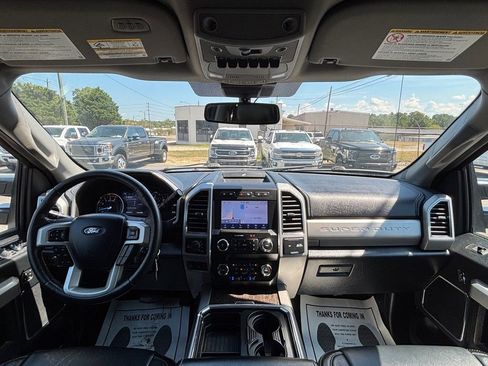 Used 2020 Ford F250 Lariat w/ Lariat Value Package image 34