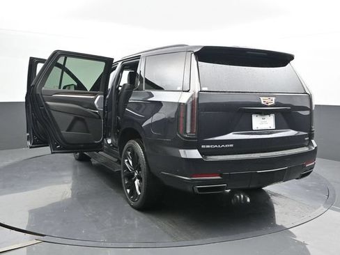 Used 2025 Cadillac Escalade Sport Platinum AWD/4WD image 54