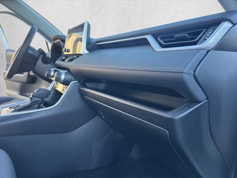 Used 2025 Toyota RAV4 XLE image 24