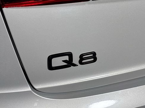 Used 2023 Audi Q8 Premium Plus w/ Premium Plus Package AWD/4WD image 25